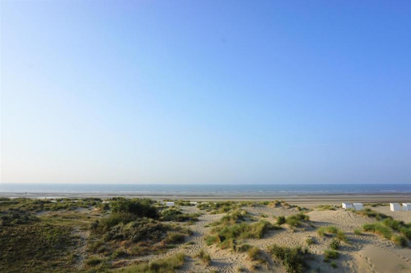 Appartamento Cabien Zeedijk Oostduinkerke Esterno foto